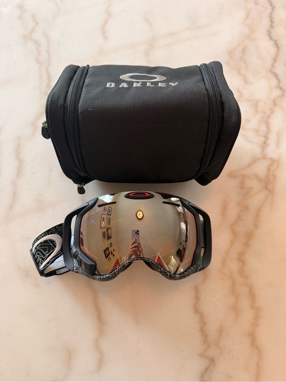 Oakley Black Goggles with Silver Mirror Lens